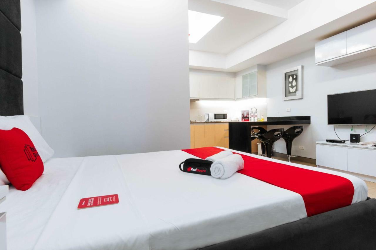 Reddoorz Premium @ Venice Luxury Bgc 2 Makati City Kültér fotó
